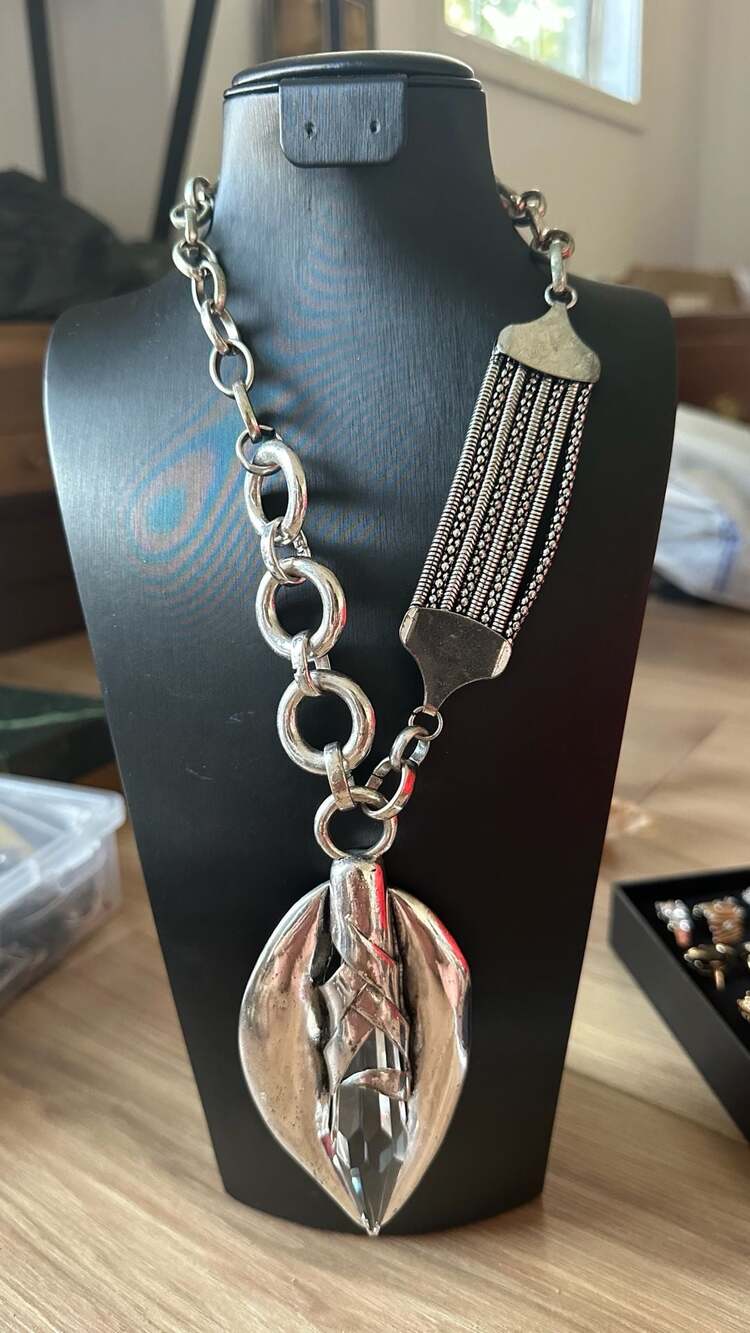Vintage Silver-Tone Statement Necklace With Multi-Strand Mesh Panel
